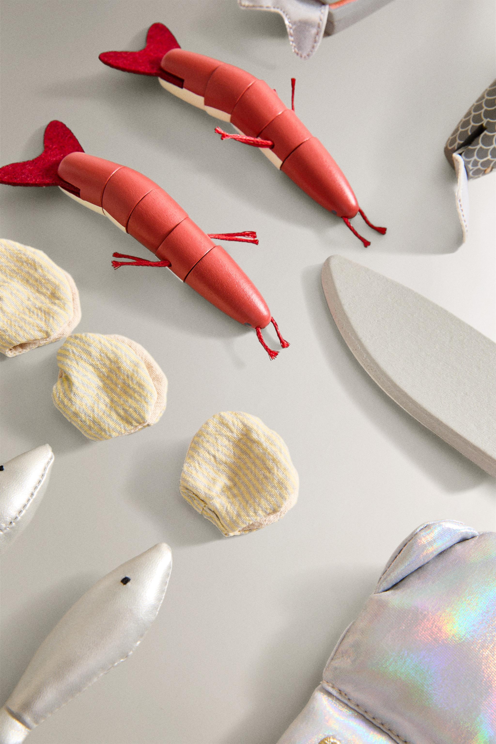 CHILDREN'S FISH MARKET SET TOY