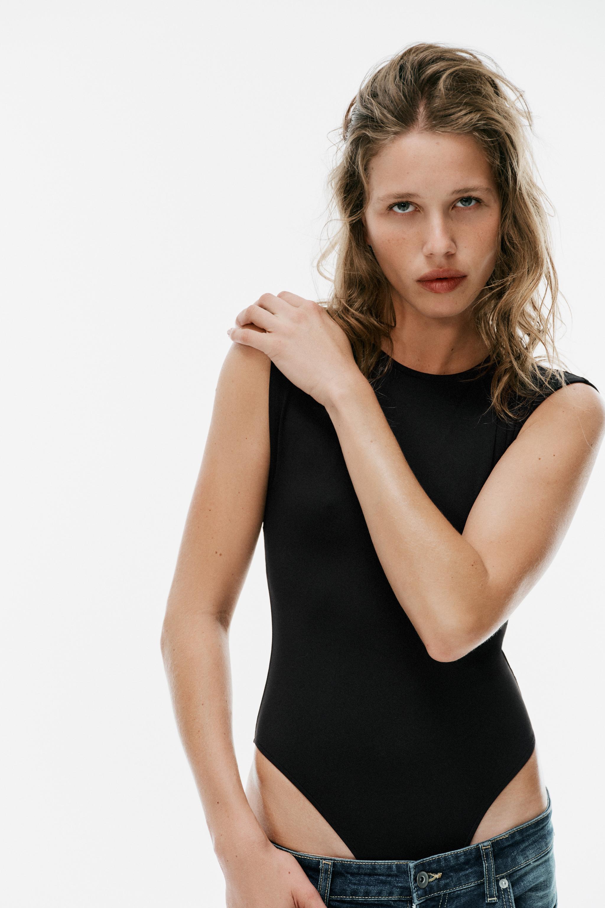 Zara SIRT DEKOLTELİ DANTELLİ BODY görsel 2
