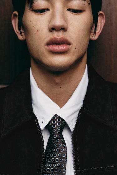 Zara 絨面短版外套 - 黑色