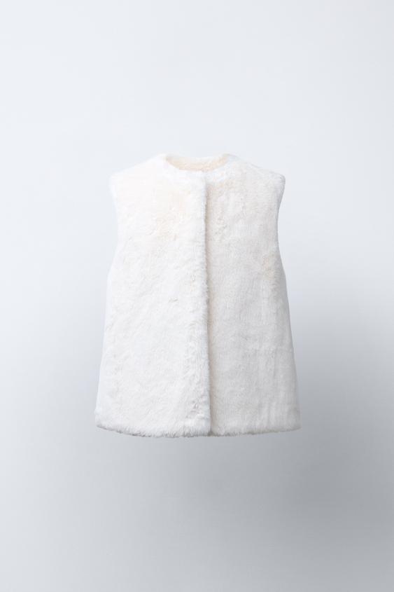フェイクファー素材リバーシブルベスト - エクリュ | ZARA Japan / 日本