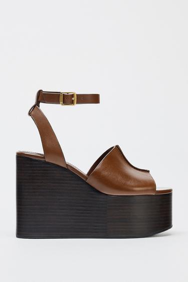 Zara LEATHER WEDGE SANDALS WITH STRAP - Brown