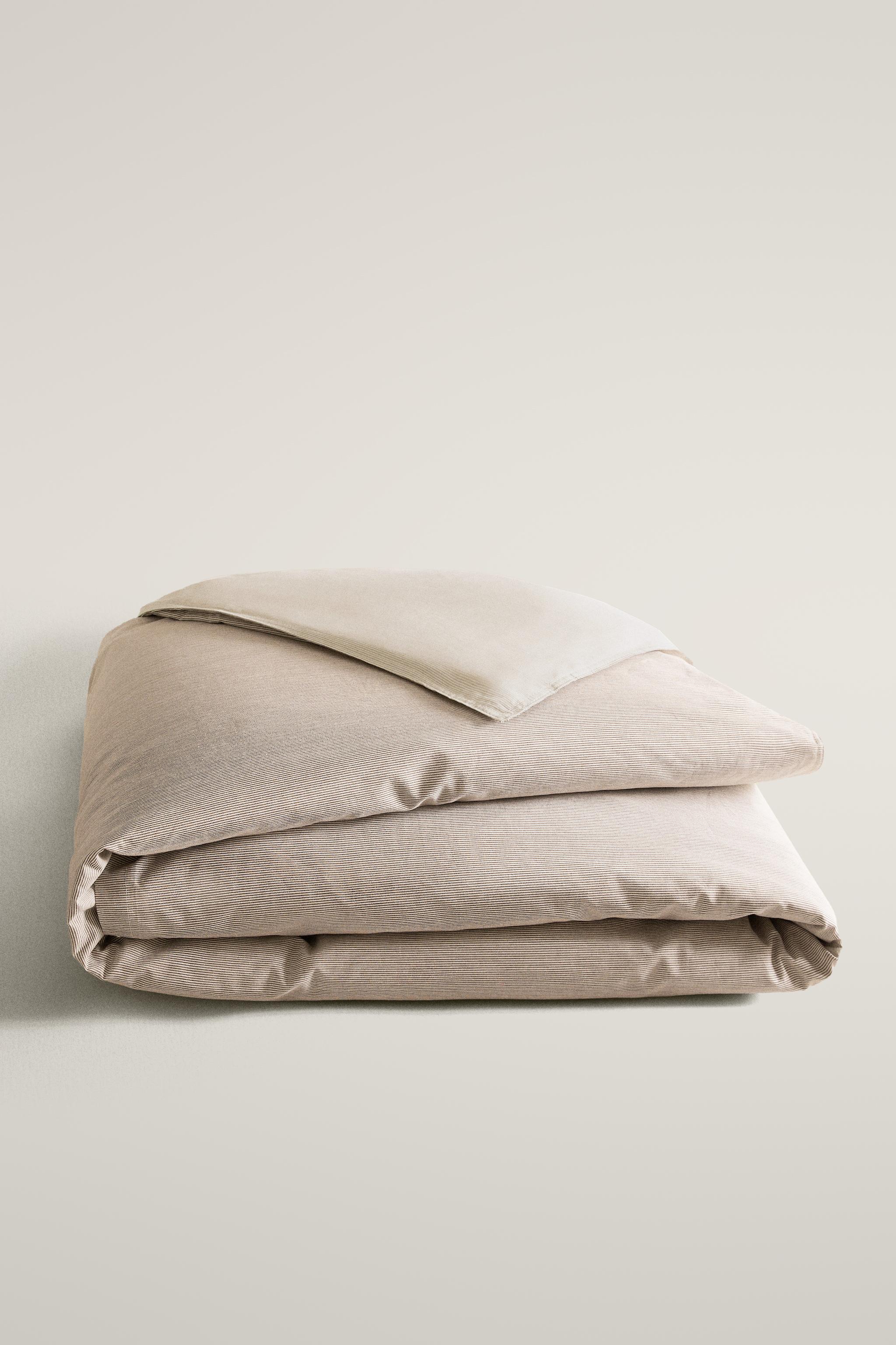 REVERSIBLE STRIPED DUVET COVER