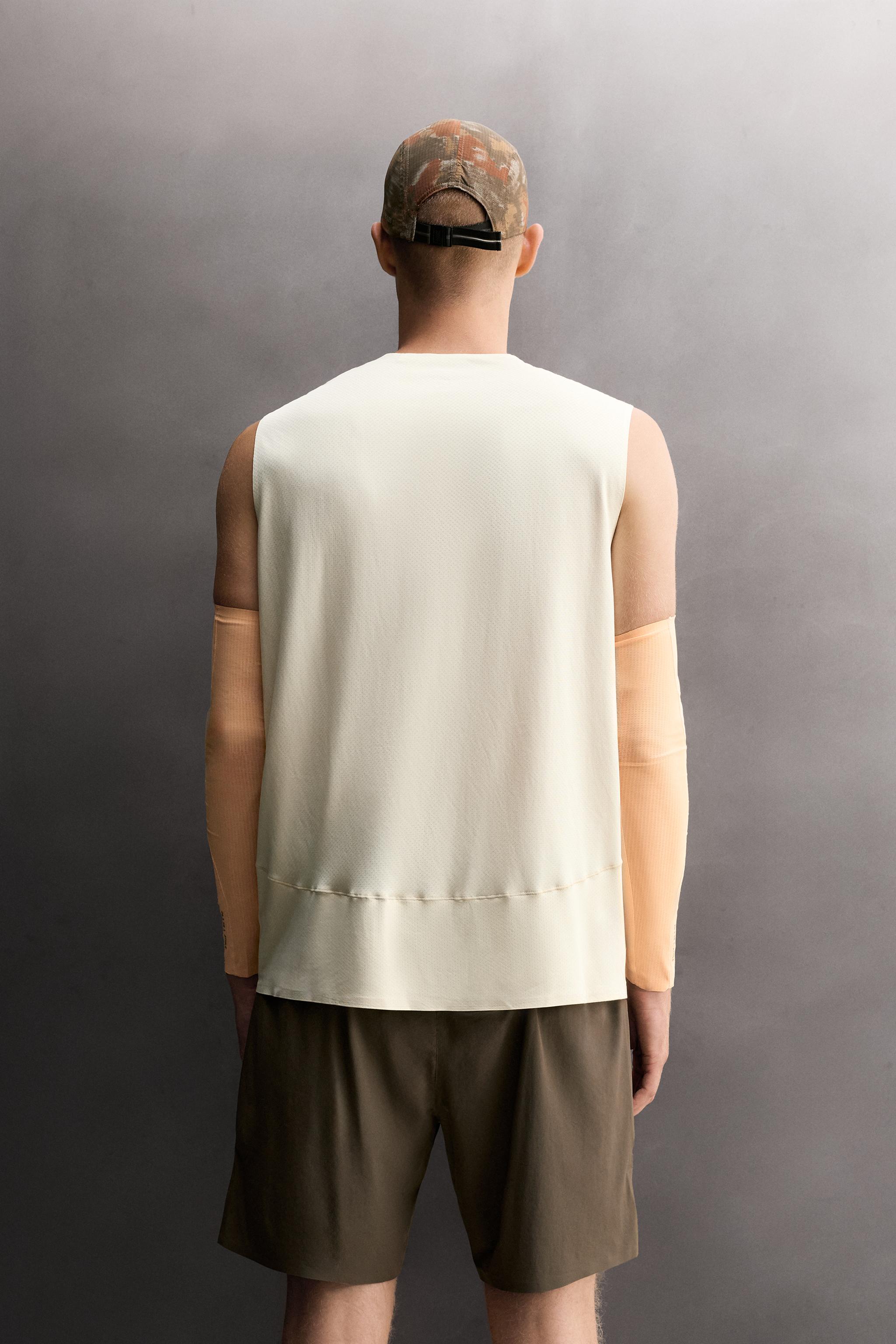 RUNNING TANK TOP