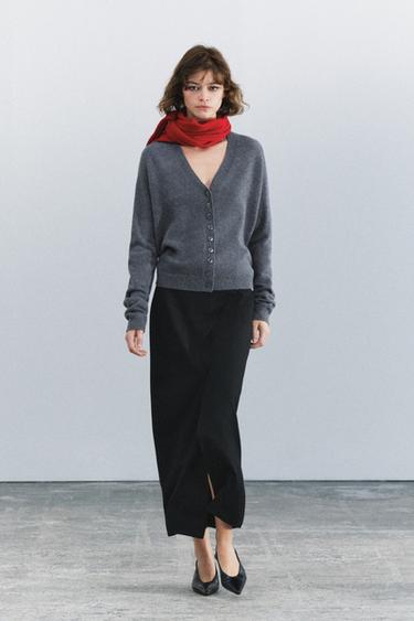 100% WOOL V-NECK CARDIGAN — Mid-gray 2