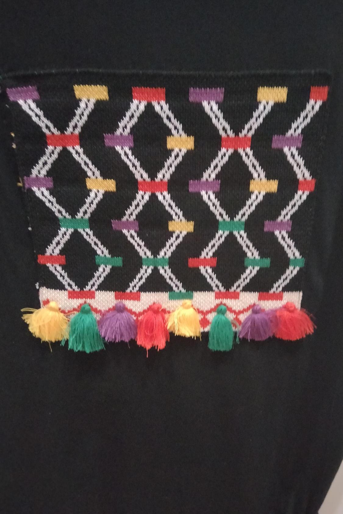 T-SHIRT WITH TRIBAL APPLIQUÉ - Image 2