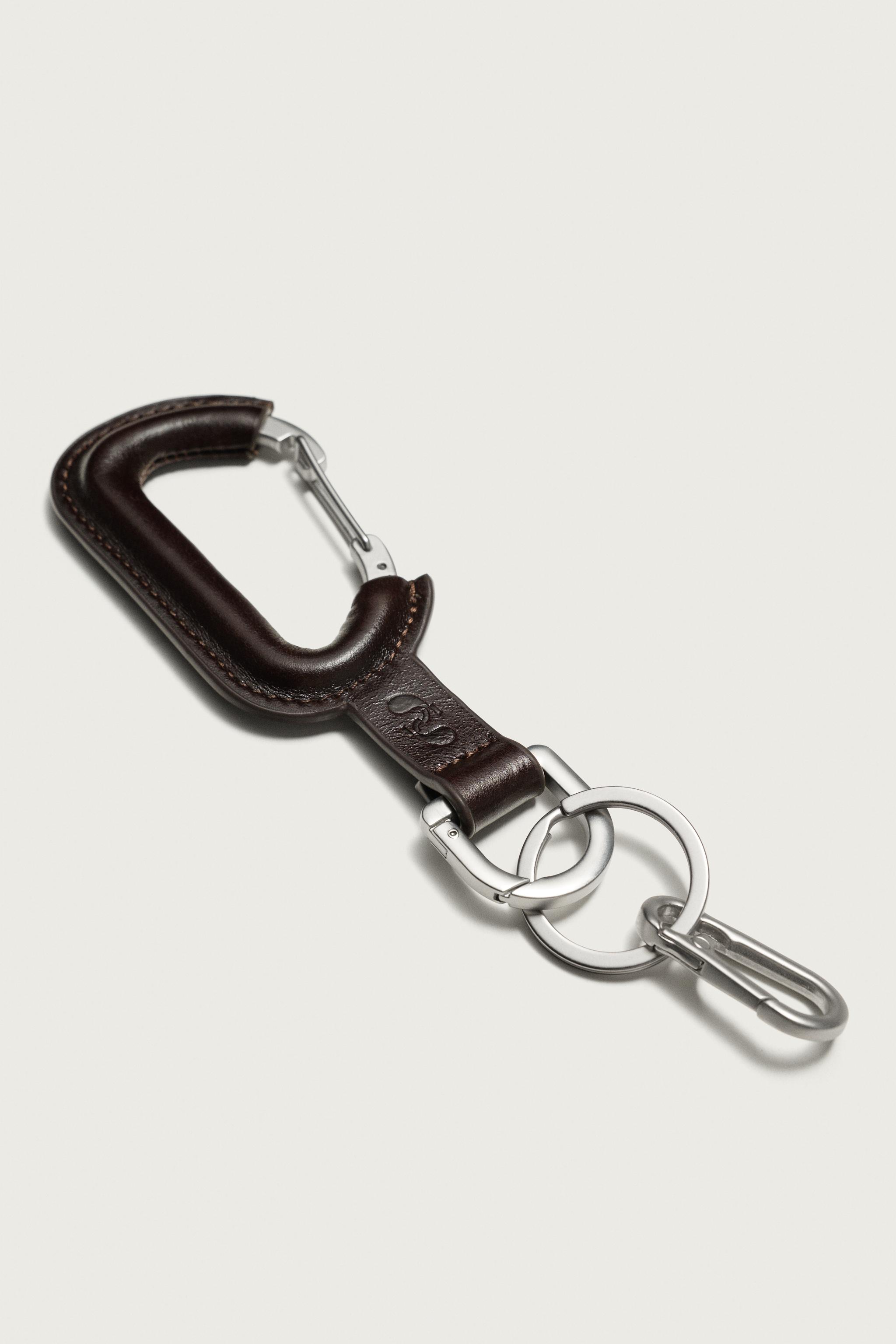 LEATHER KEYCHAIN