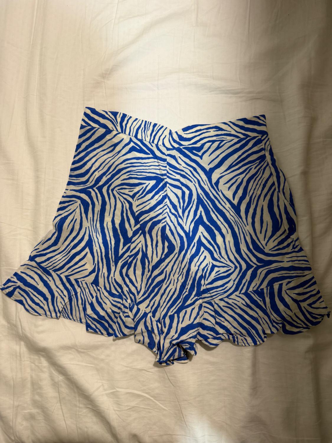 FALDA PANTALÓN ESTAMPADO ANIMAL - Image 2