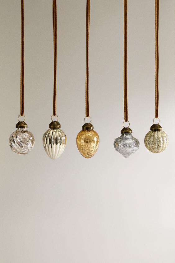 PACK OF METALLIC GLASS CHRISTMAS TREE DECORATIONS (PACK OF 20) - Gold ...