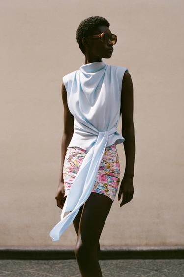 SATIN TOP WITH BOW AND SHOULDER PADS - Light blue by Zara