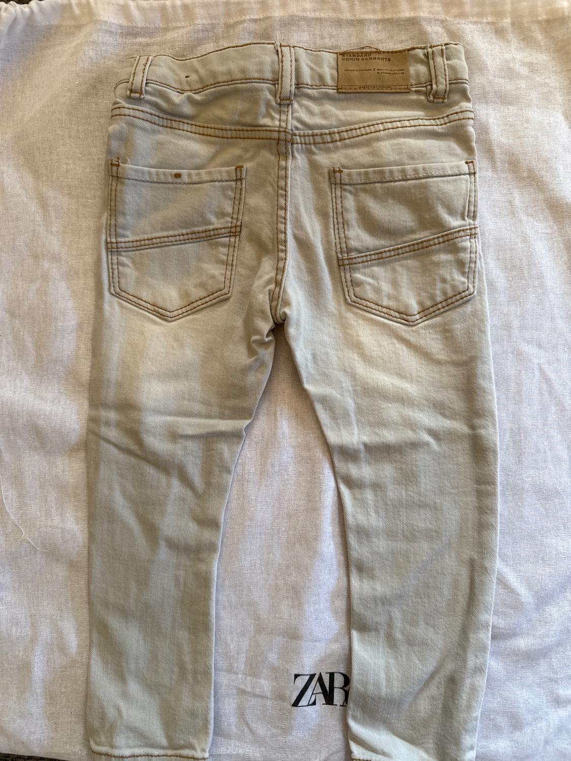GREY SKINNY JEANS - Image 2