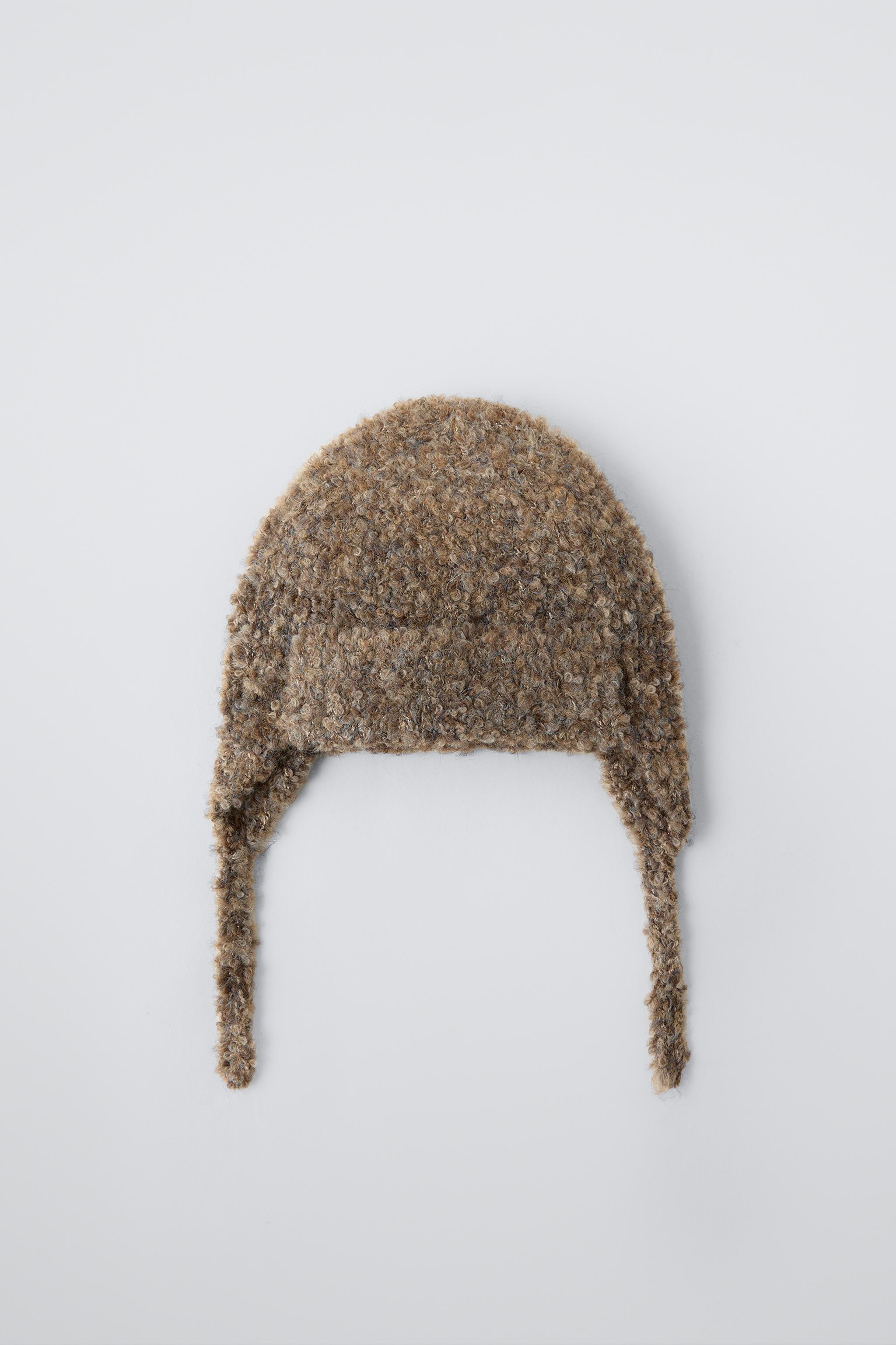 Brown earflap hat 2025