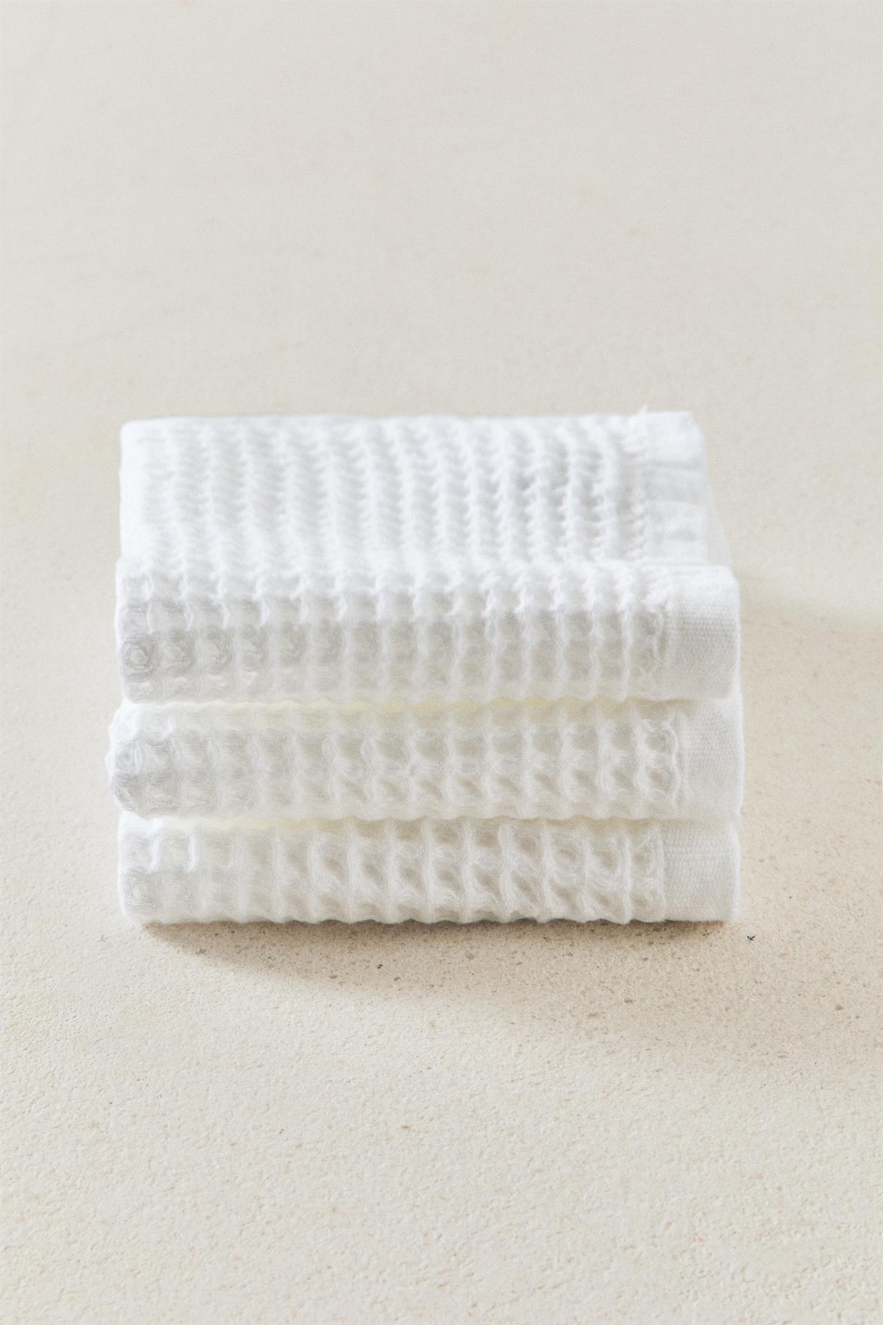 WAFFLE COTTON GUEST TOWEL (PACK OF 3) — White