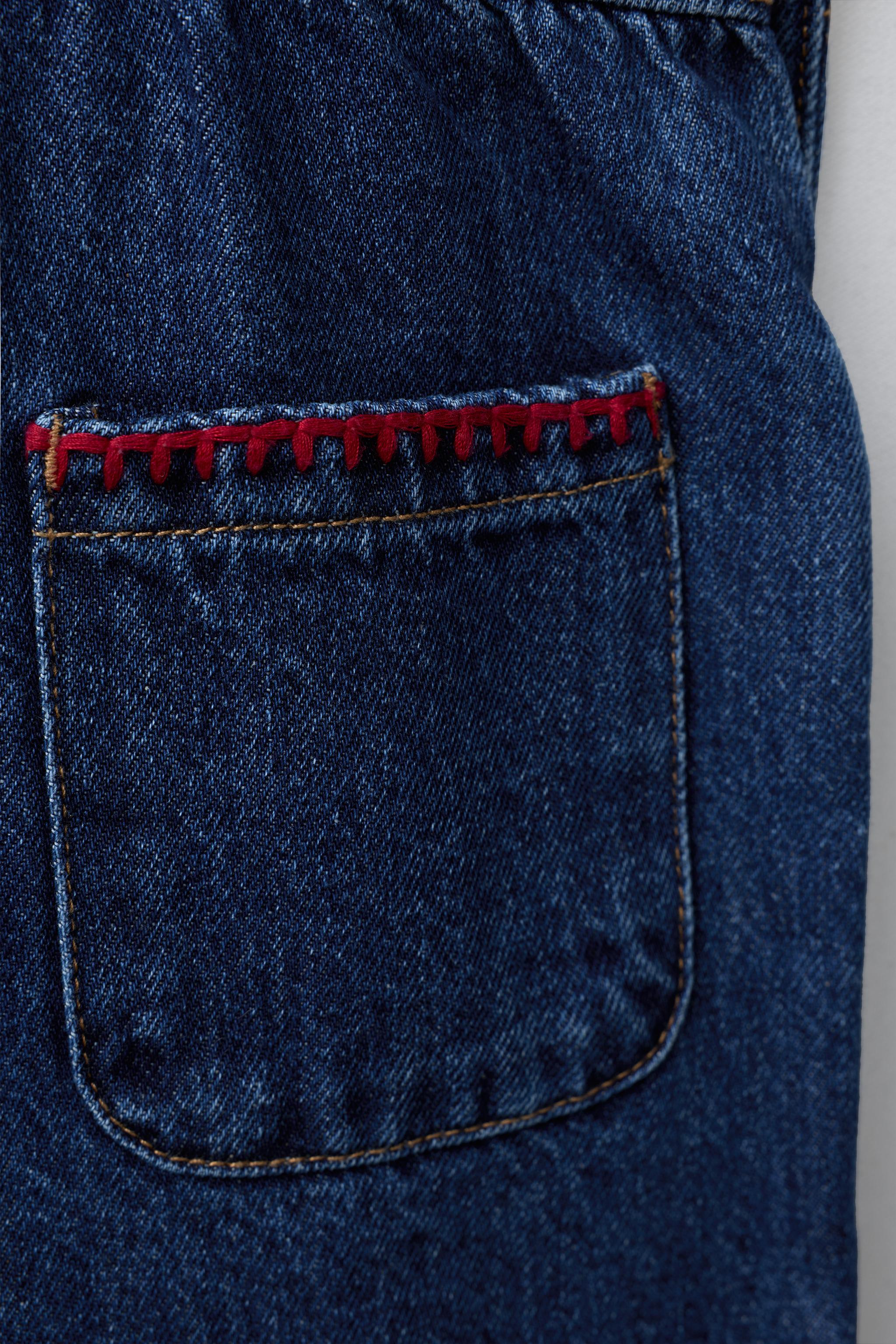 CONTRAST EMBROIDERED DENIM OVERALLS