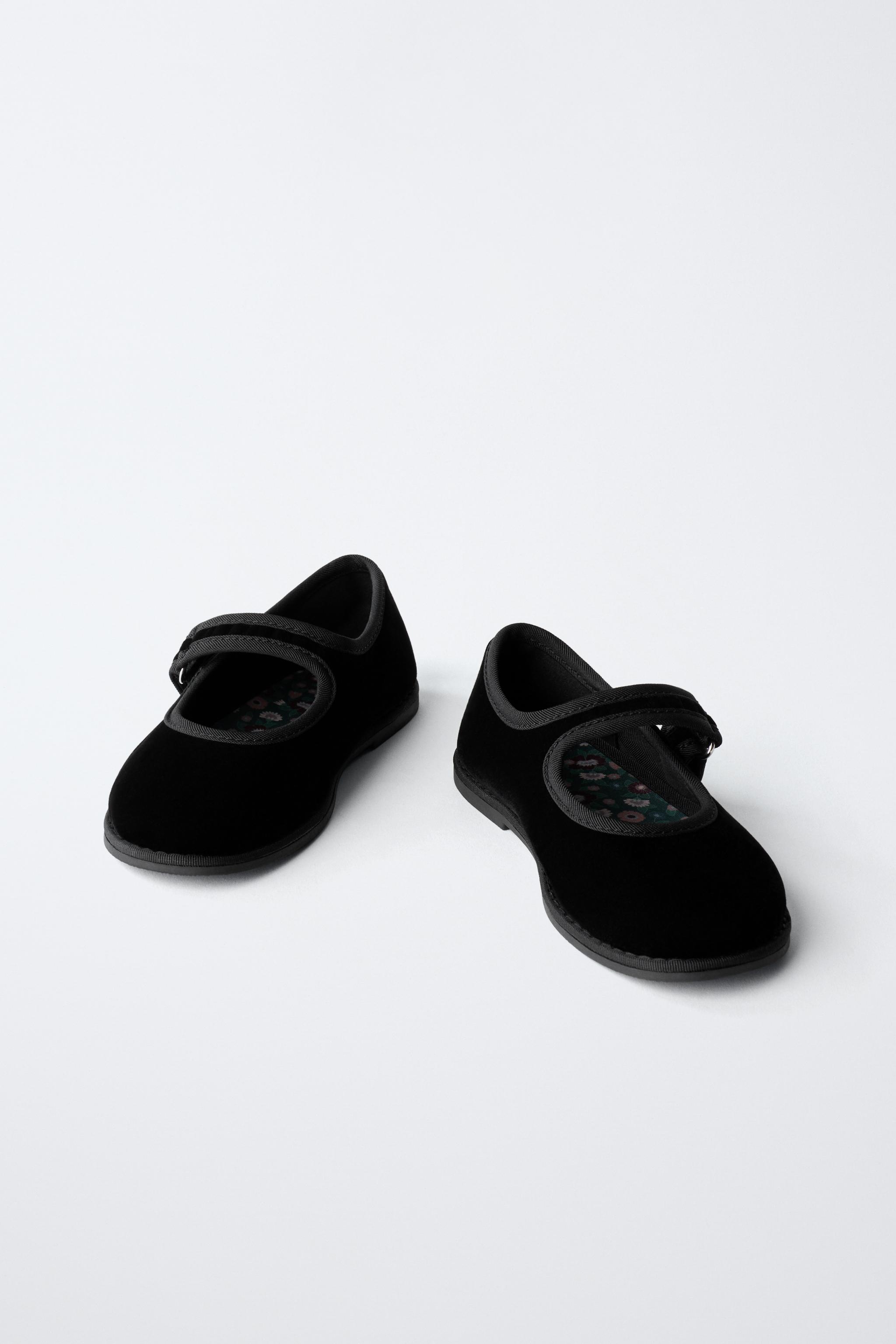 CLASSIC BALLET FLATS