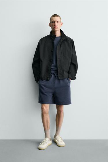 BERMUDA DE JOGGING BASIQUE LAVÉE - Bleu roi de Zara