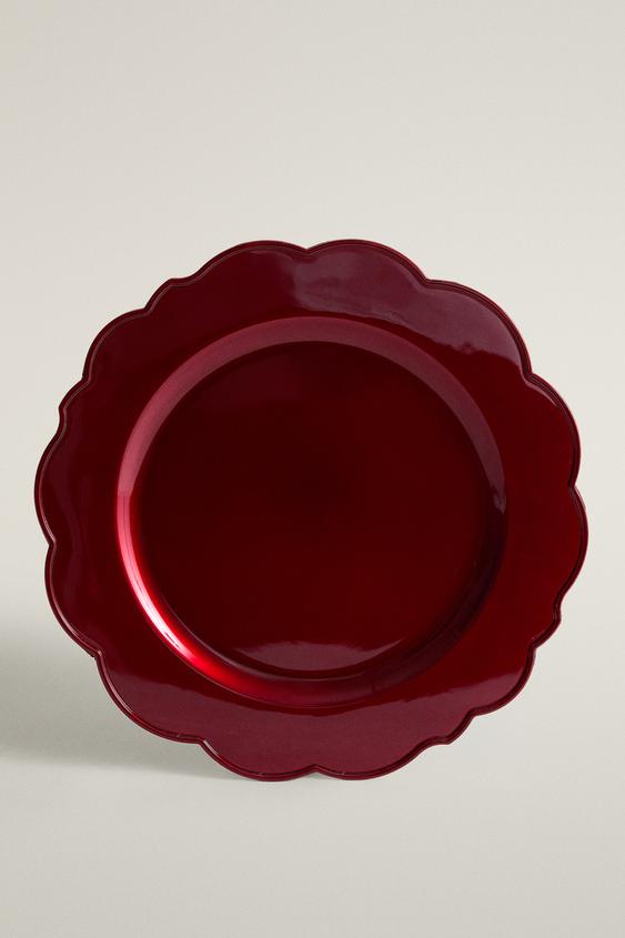 Zara CHRISTMAS SOLID-COLOR WAVY SERVICE PLATE - Red - Image 0