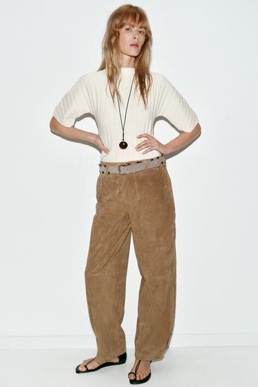 TOP DE MALHA CANELADA COM MANGA ABALONADA - Cru da Zara