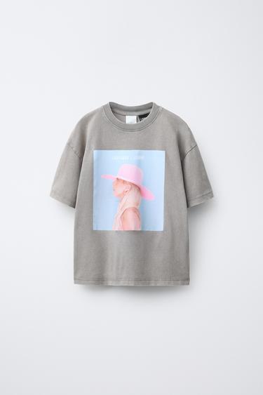 CAMISETA COM EFEITO LAVADO LADY GAGA © - Cinza-claro da Zara - Imagem 0