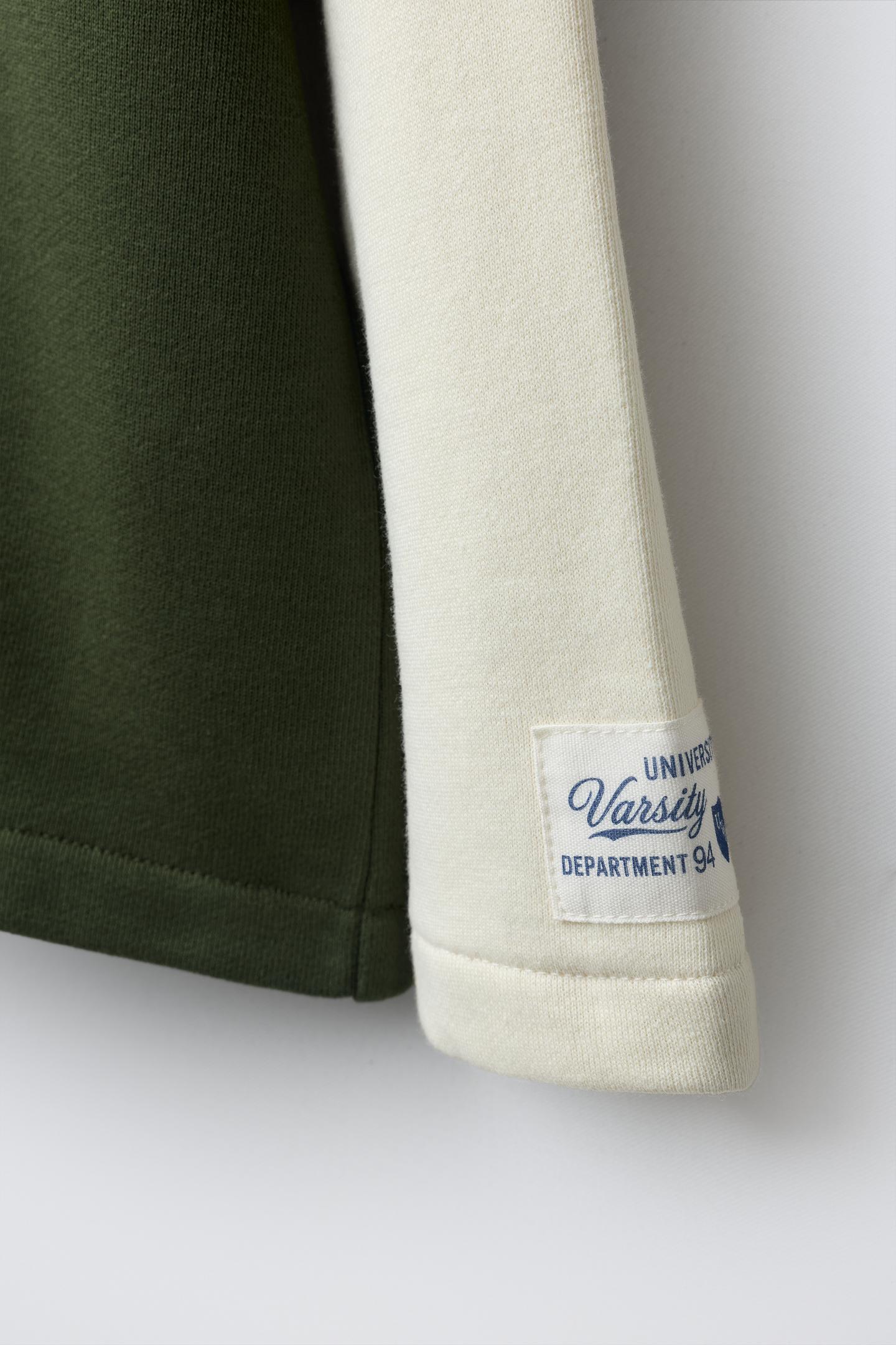 Детская толстовка Zara Varsity Number Double-Sleeve, цвет: Зелёный / Экрю — фото 5