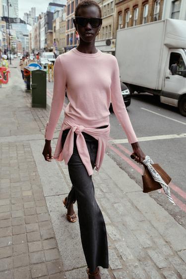 Zara FLOWER BUTTON KNIT SWEATER - Mid-pink