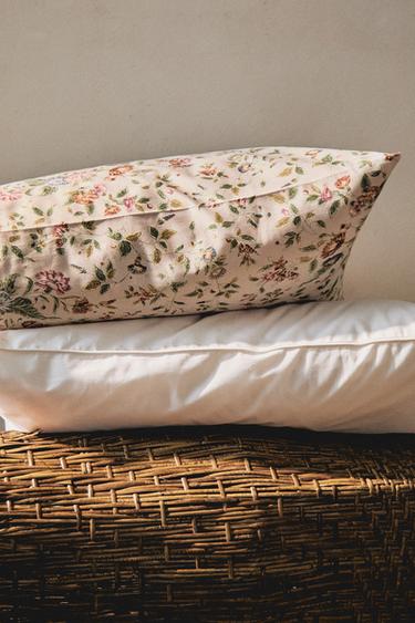 TAIE D’OREILLER SATIN FLORAL (300 FILS) - Beige clair de Zara - Image 5