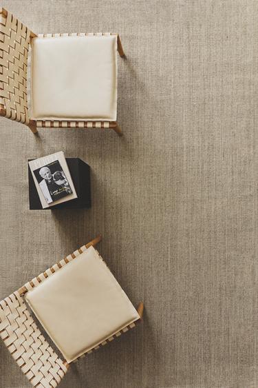 TAPETE SISAL TRENZADO - Beige claro de Zara
