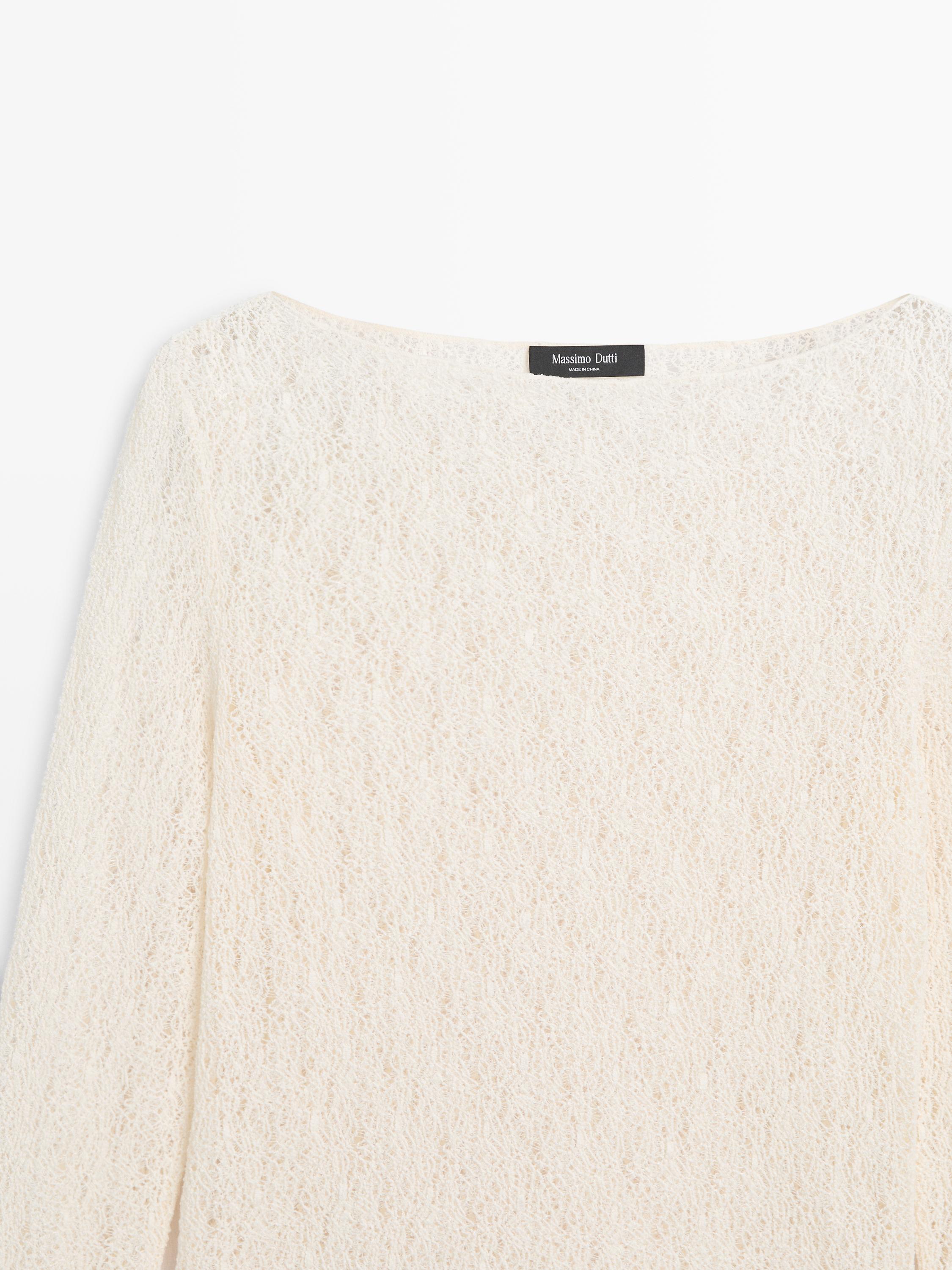 Boat neck T-shirt with lace detail