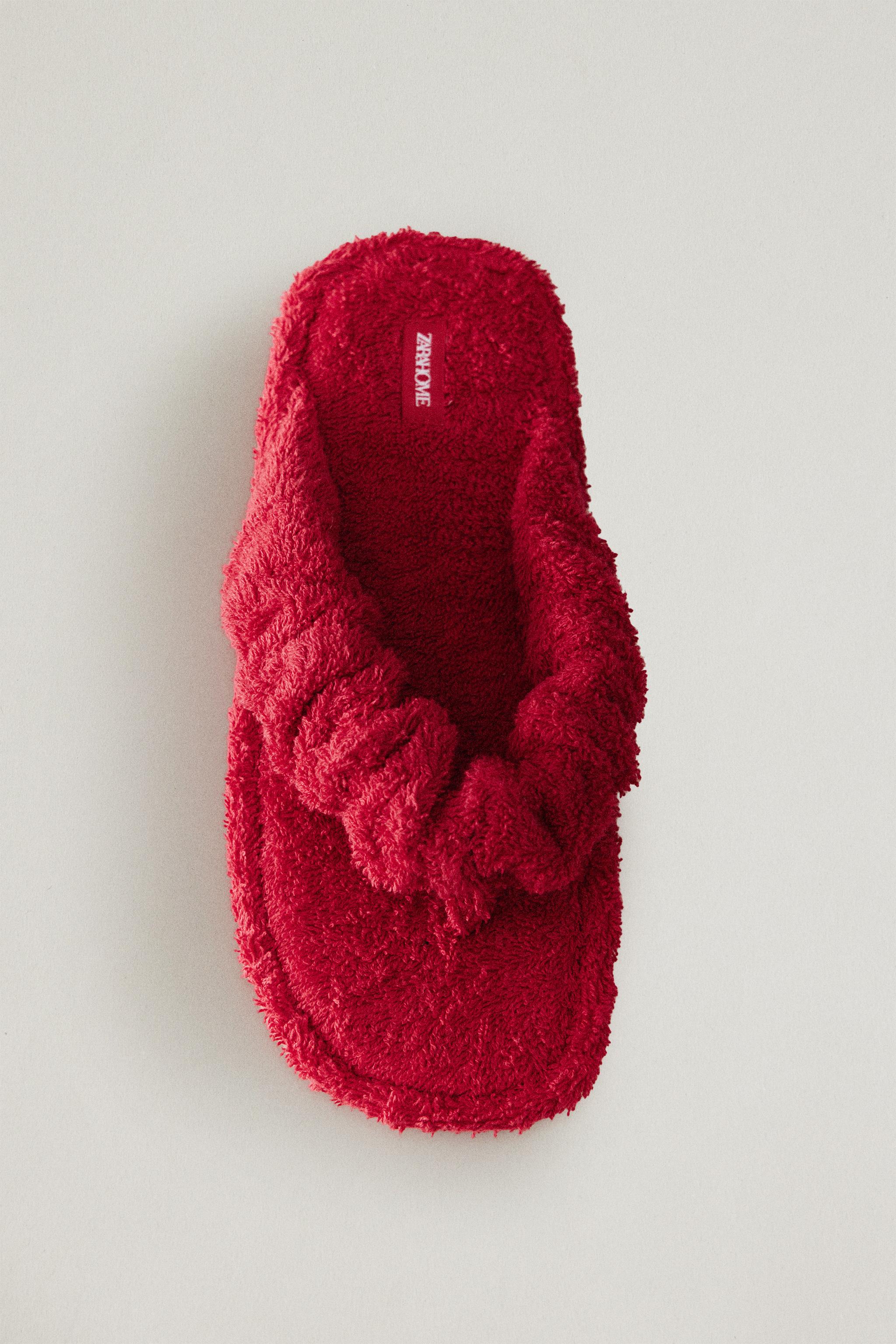 FLAT TOWEL SANDALS — Red