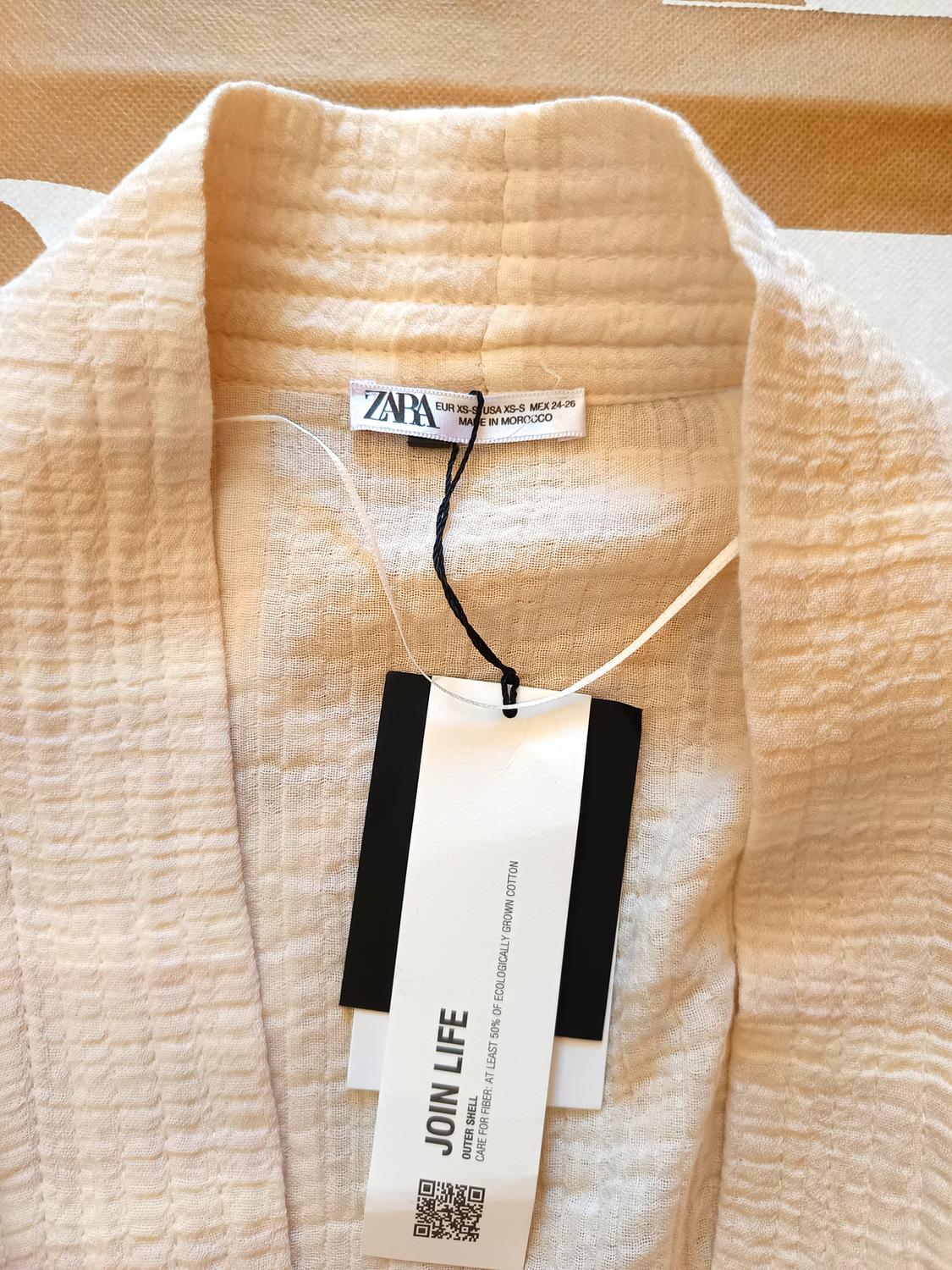 STRIPED TEXTURED KIMONO - Image 4