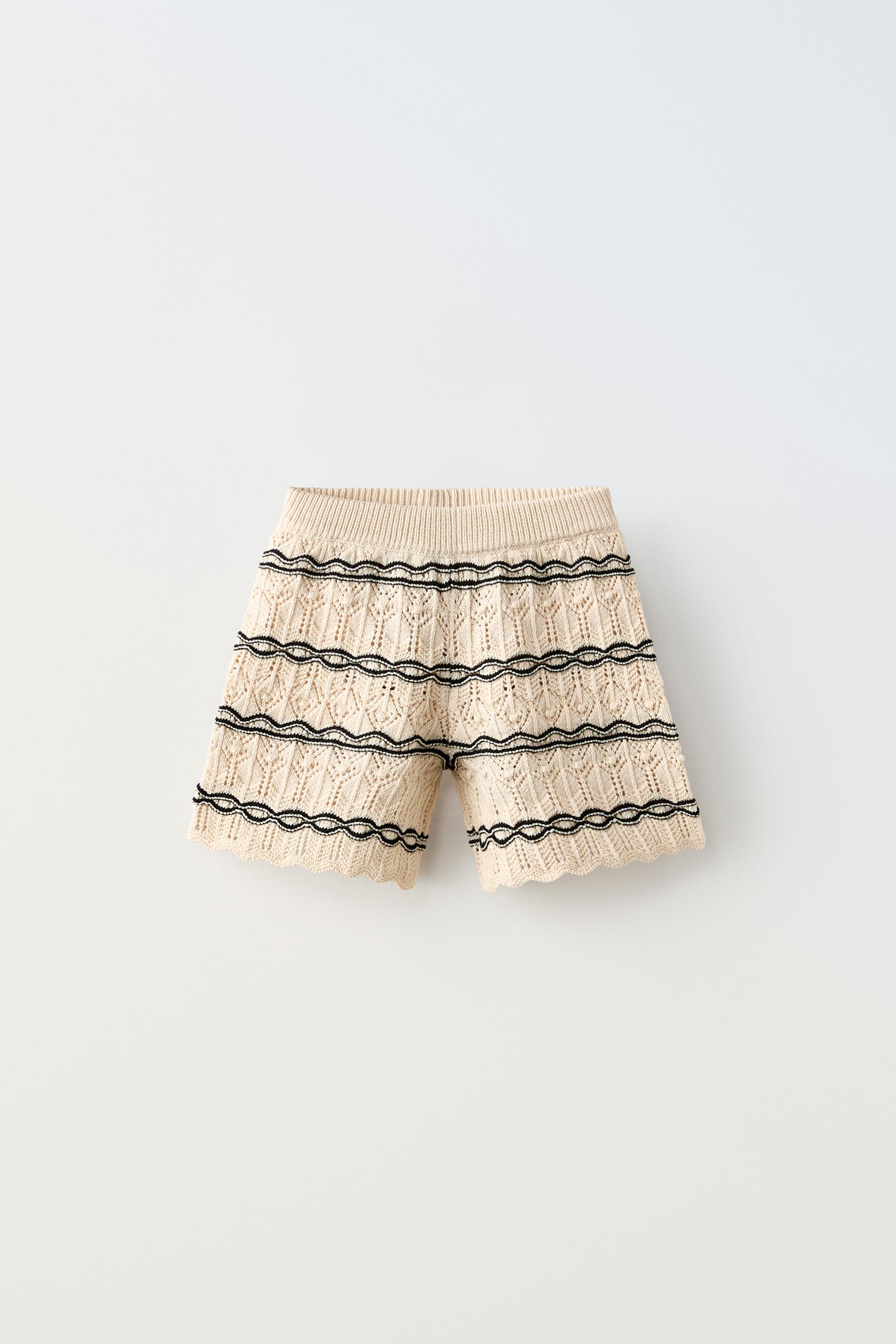 Bliss x Siss organic cotton ruffle trim shorts & Zara eyelet cheapest crochet top