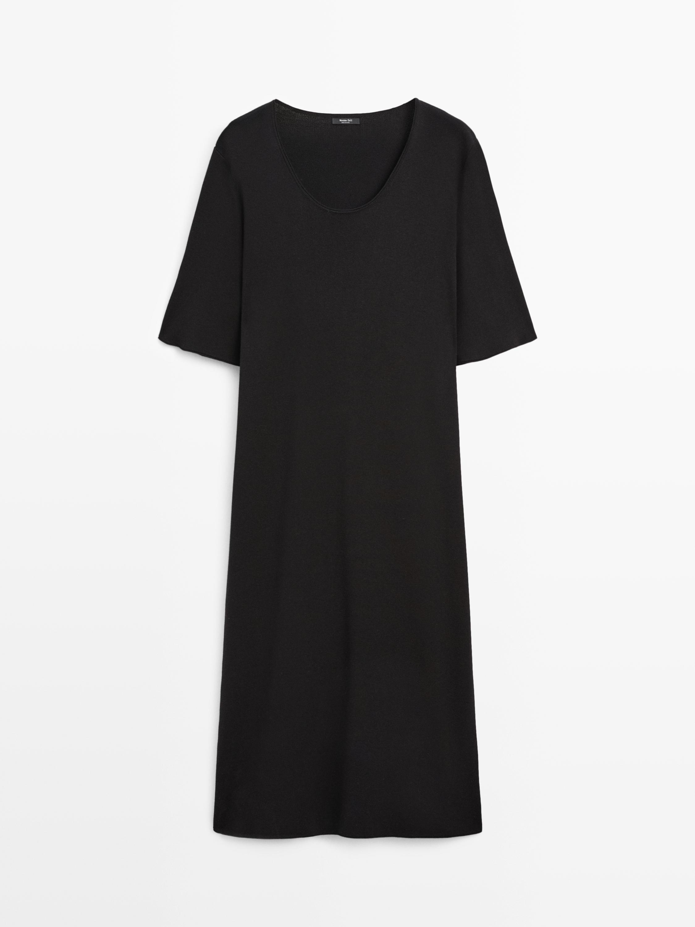 Robe midi détail manches