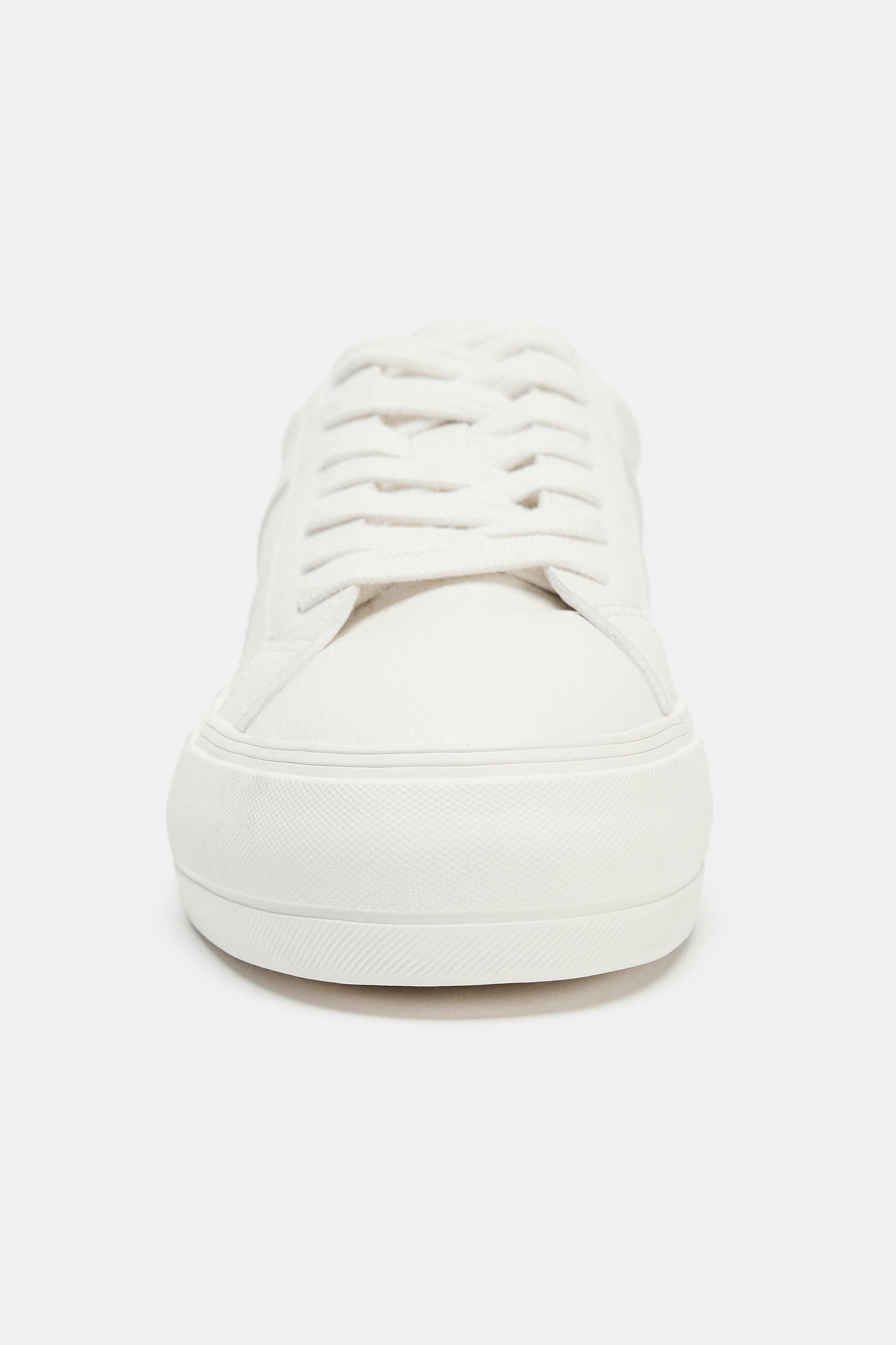 ANIMAL PRINT DETAIL SNEAKERS