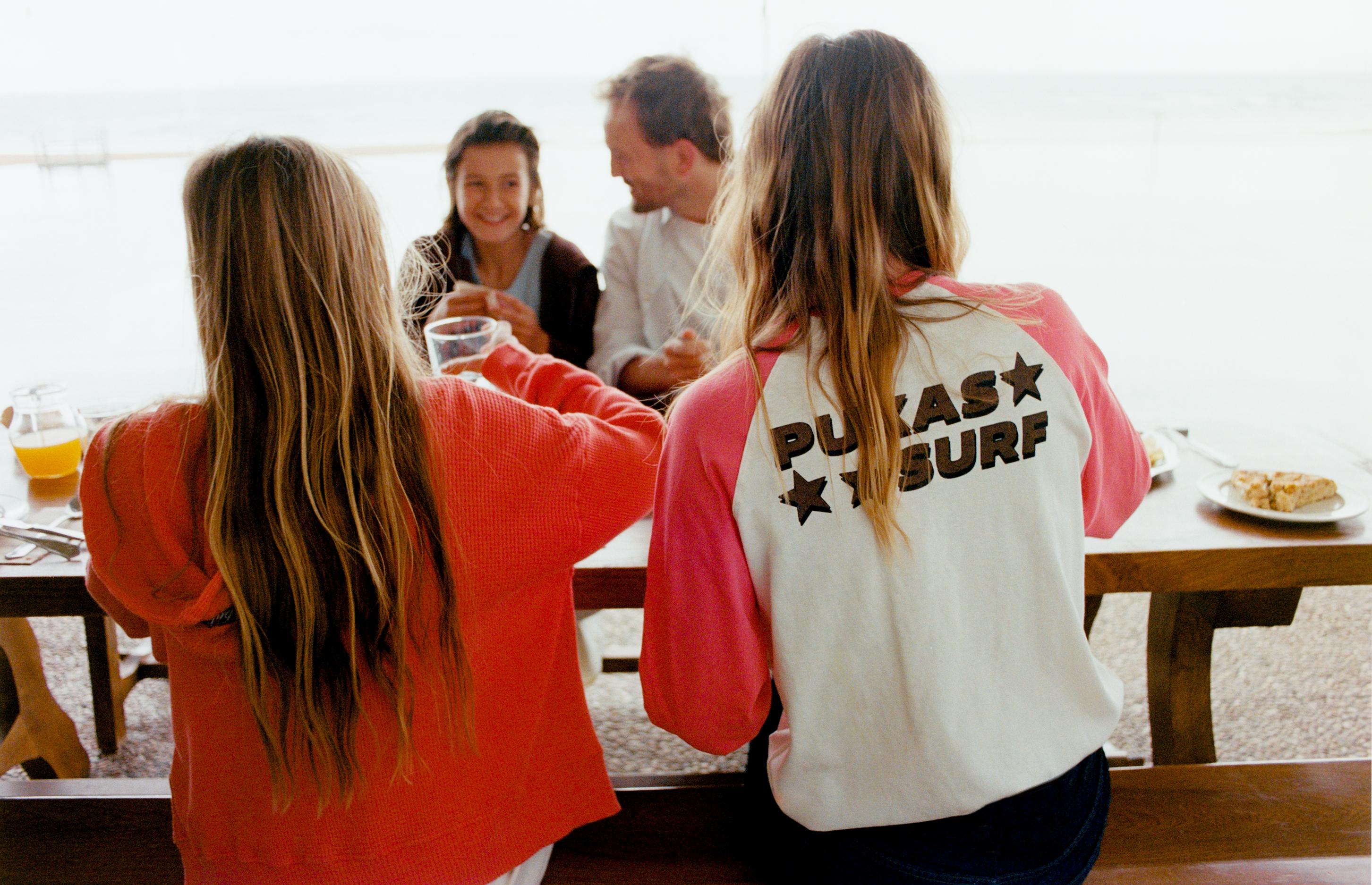 PUKAS SURF RAGLAN SLEEVE T-SHIRT — Pink / White