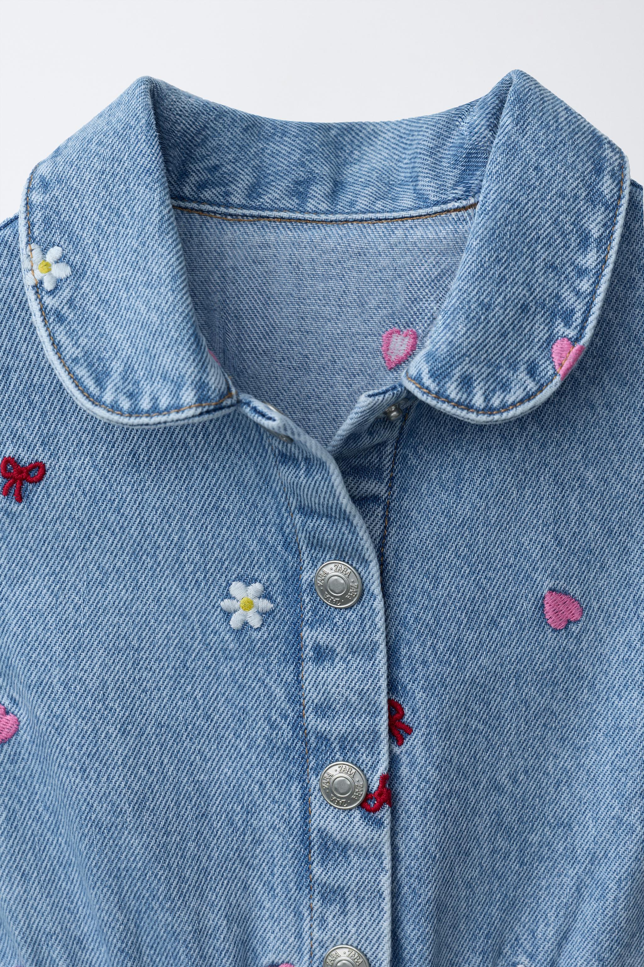 COMBINAISON COURTE EN DENIM BRODÉE