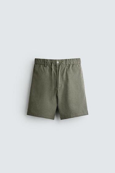 BERMUDA FLUIDE COUPE DÉCONTRACTÉE - Vert foncé de Zara