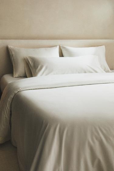 ΠΑΠΛΩΜΑΤΟΘΗΚΗ ΣΑΤΕΝ ΜΕ ΜΕΤΑΞΕΝΙΑ ΛΩΡΙΔΑ (300 ΚΛΩΣΤΩΝ) - Σπασμένο λευκό του Zara