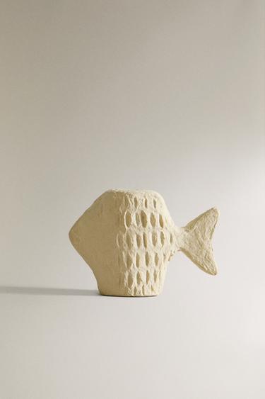 FISH PAPIER-MÂCHÉ CANDLESTICK - Ecru by Zara