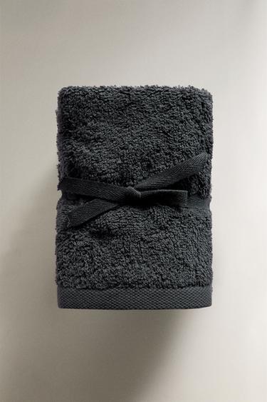 SET ASCIUGAMANI DA TOILETTE IN COTONE PREMIUM (SET DA 3) - Grigio antracite di Zara