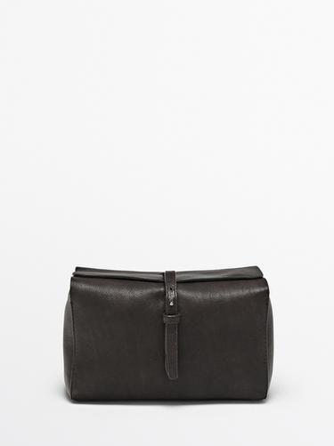 Trousse en cuir nappa - Marron de Zara - Image 0
