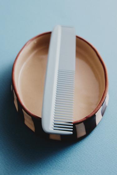 BROWN STRIPED SOAP DISH - Brown by Zara