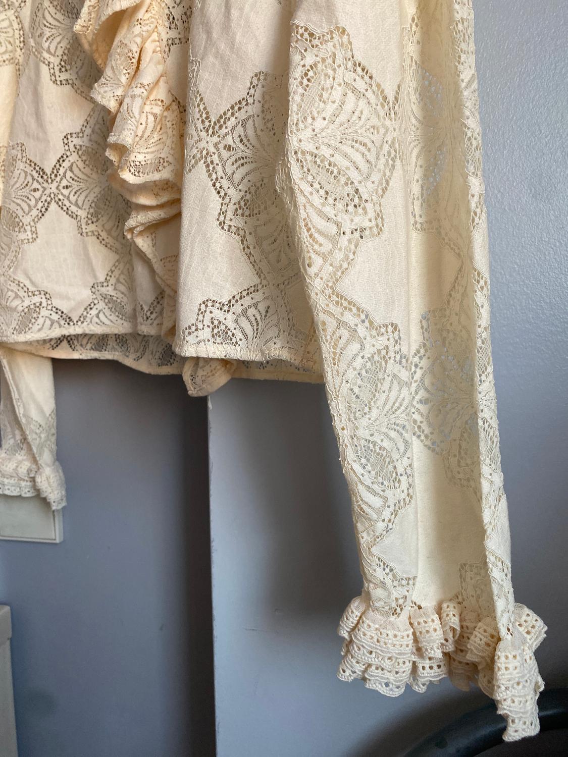 ROMANTIC RUFFLED BLOUSE - Image 3