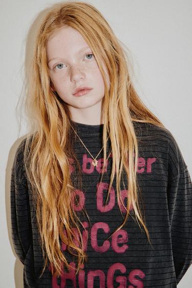 FADED-EFFECT STRIPED T-SHIRT WITH SLOGAN - Anthracite grey by Zara