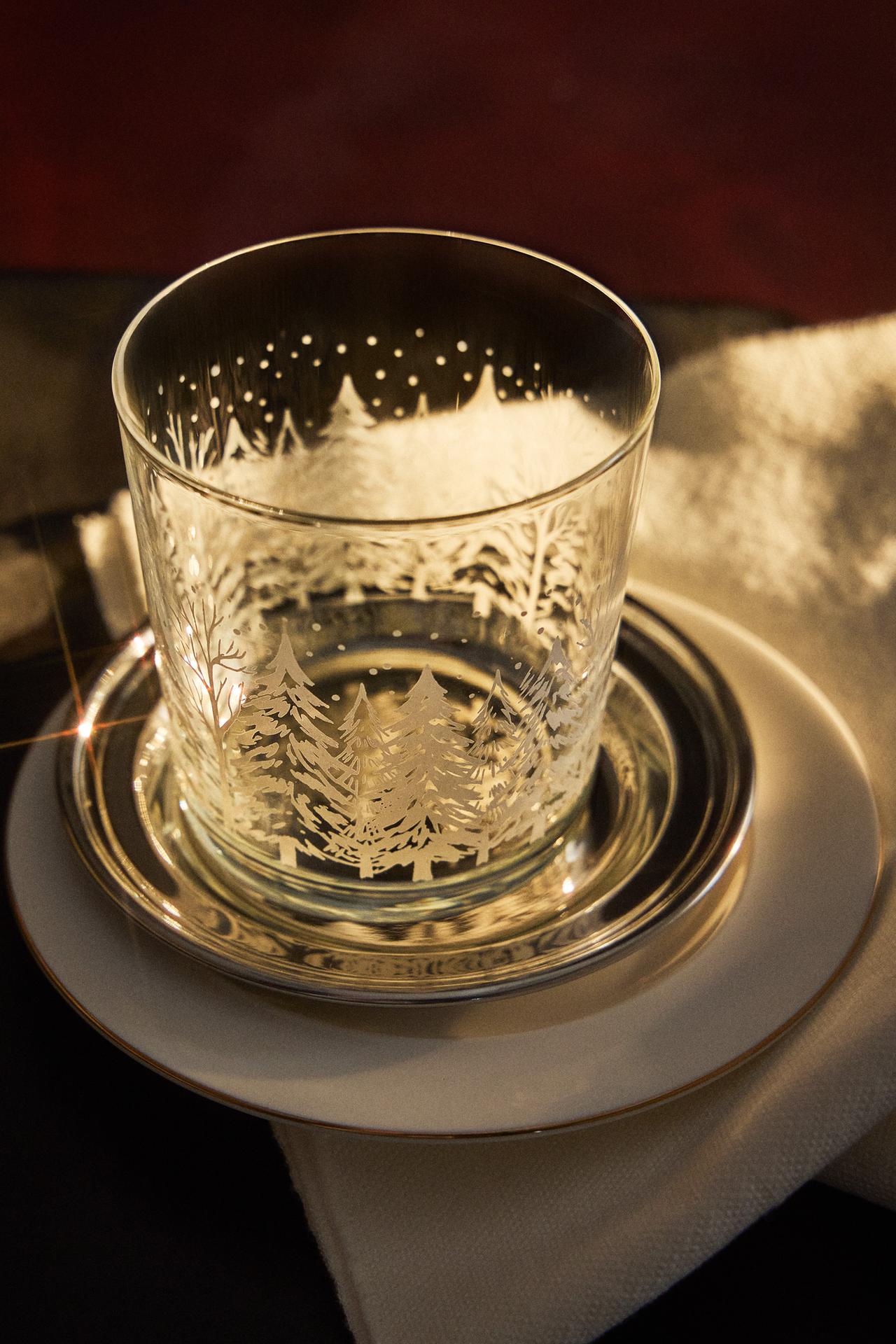 CHRISTMAS TREE GLASS TUMBLER — White