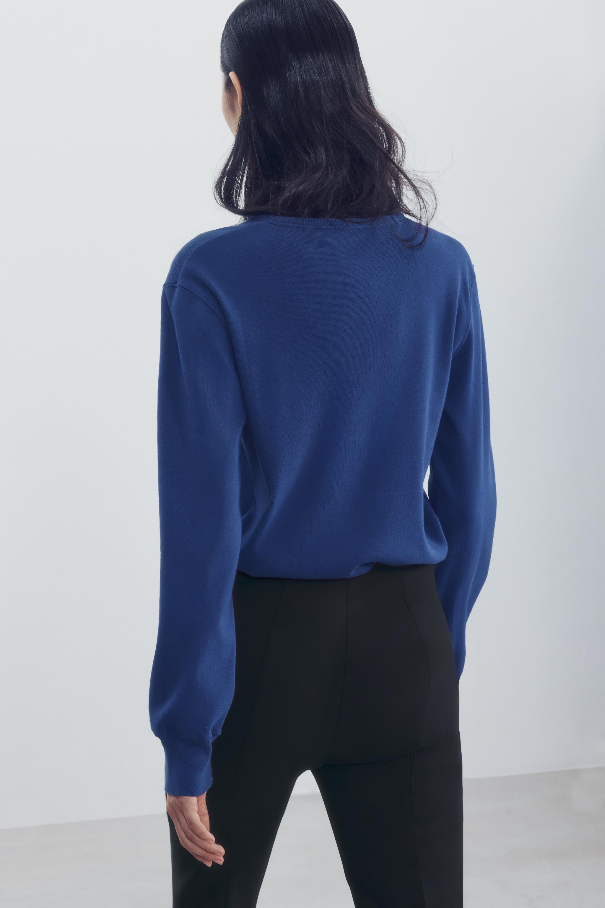LONG SLEEVE T-SHIRT - thumbnail 9