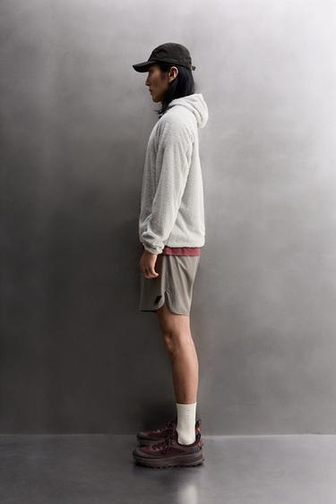 SWEAT POLAIRE TEXTURÉ À CAPUCHE - Blanc cassé de Zara - Image 3