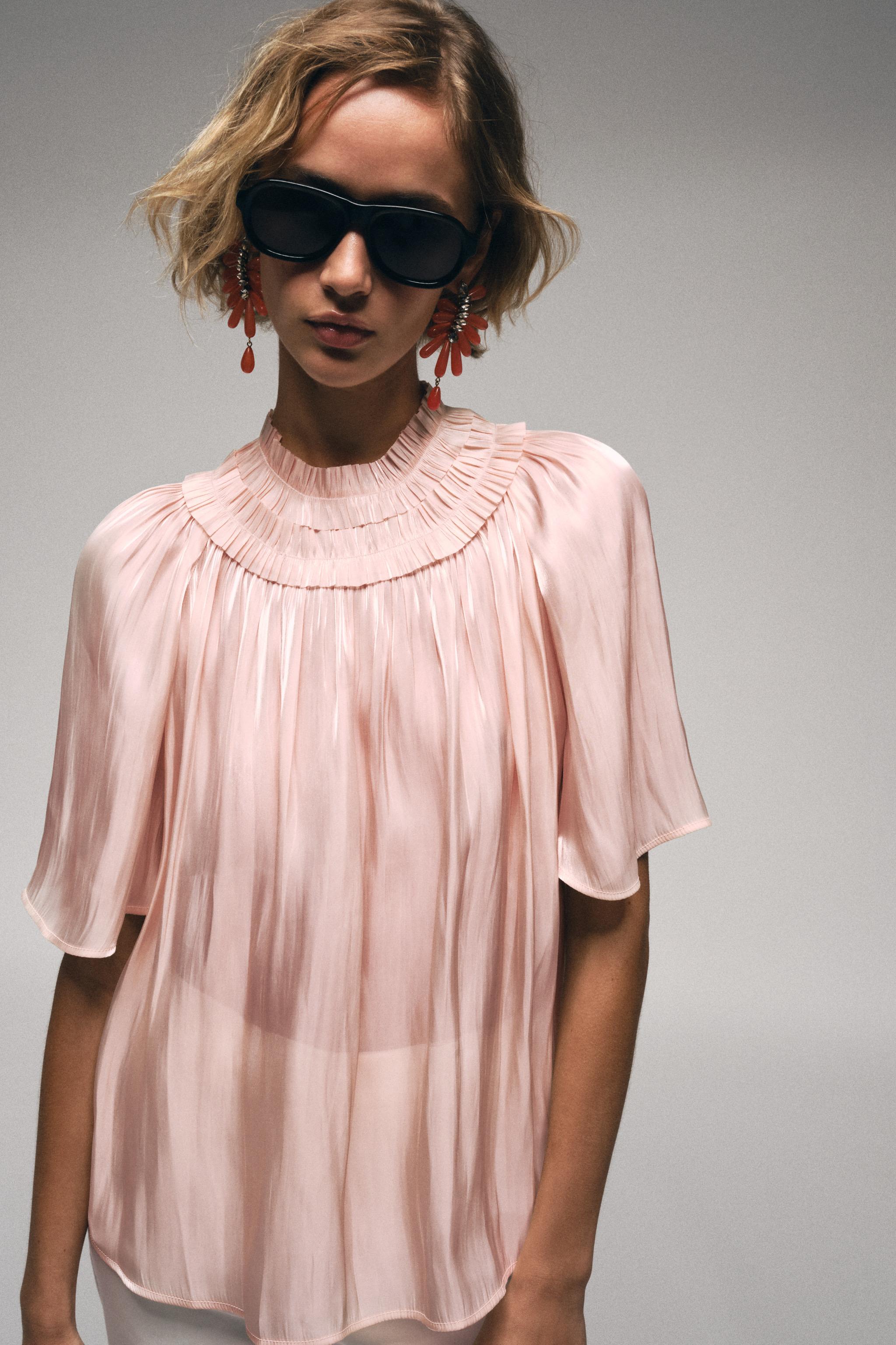 BLOUSE EFFET BRILLANT