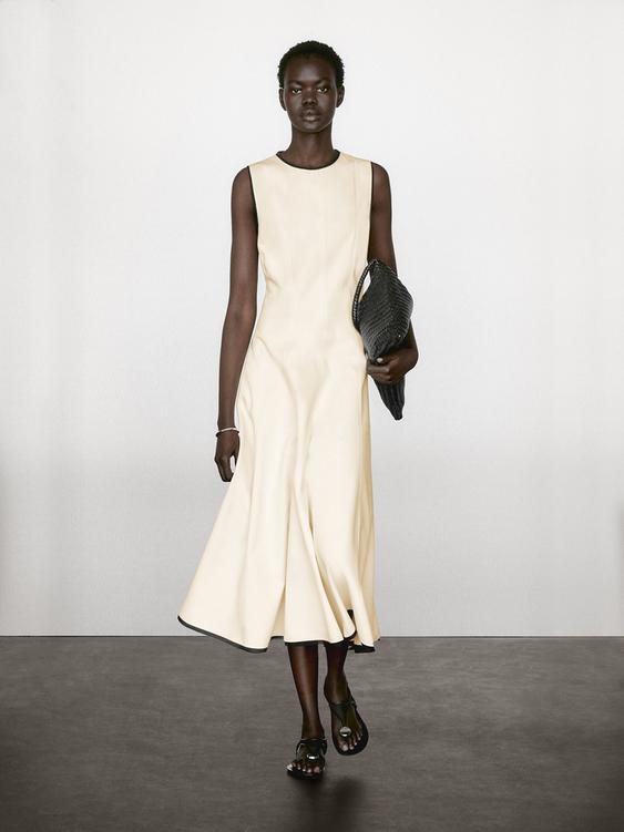 Flounce dress with contrast trims