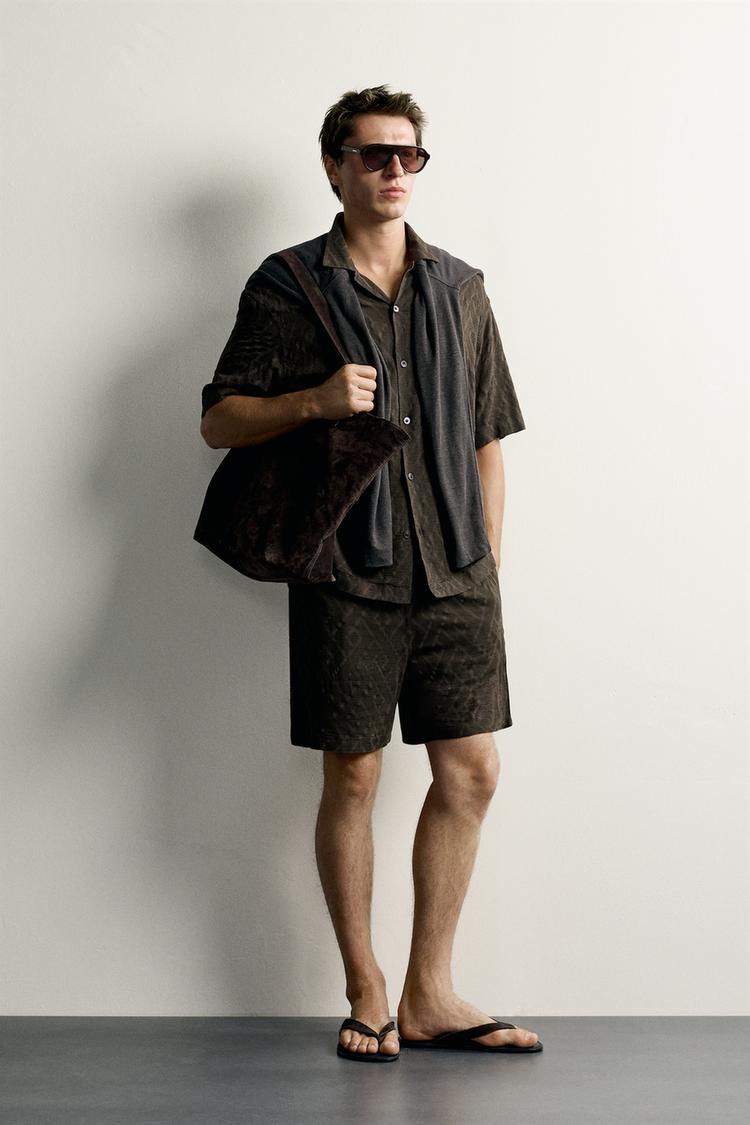 BERMUDA JACQUARD GEOMÉTRICO