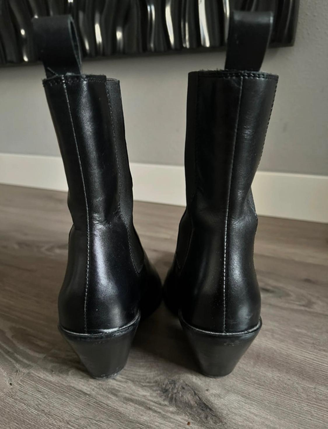 LEATHER COWBOY ANKLE BOOTS - Image 4