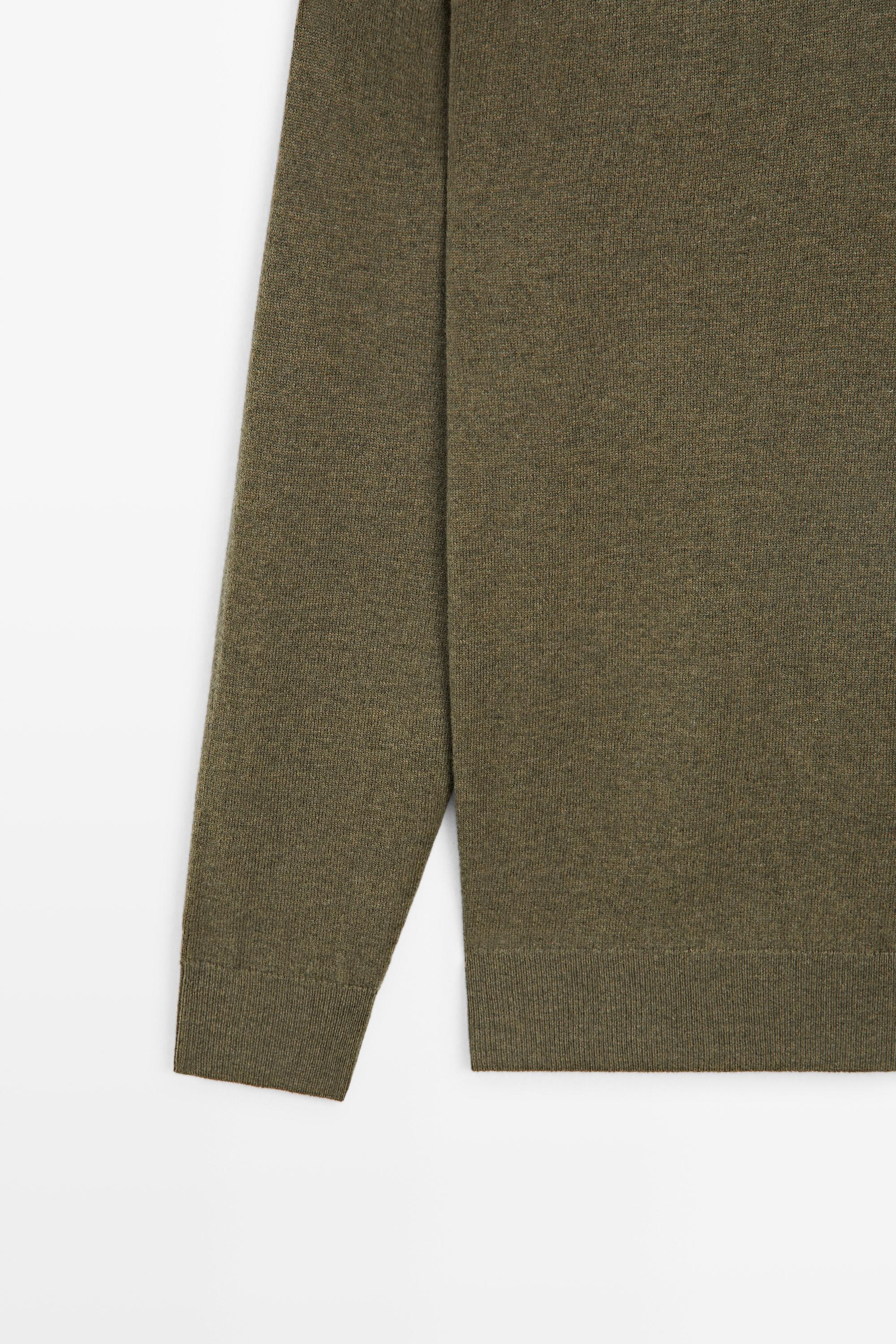 Wool blend round neck knit sweater